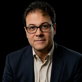 Paco Corro, cofundador de Talkinfor y Experto Técnico de la norma ISO 18295 para centros de contacto en México (Entidad Mexicana de Acreditación, ema)